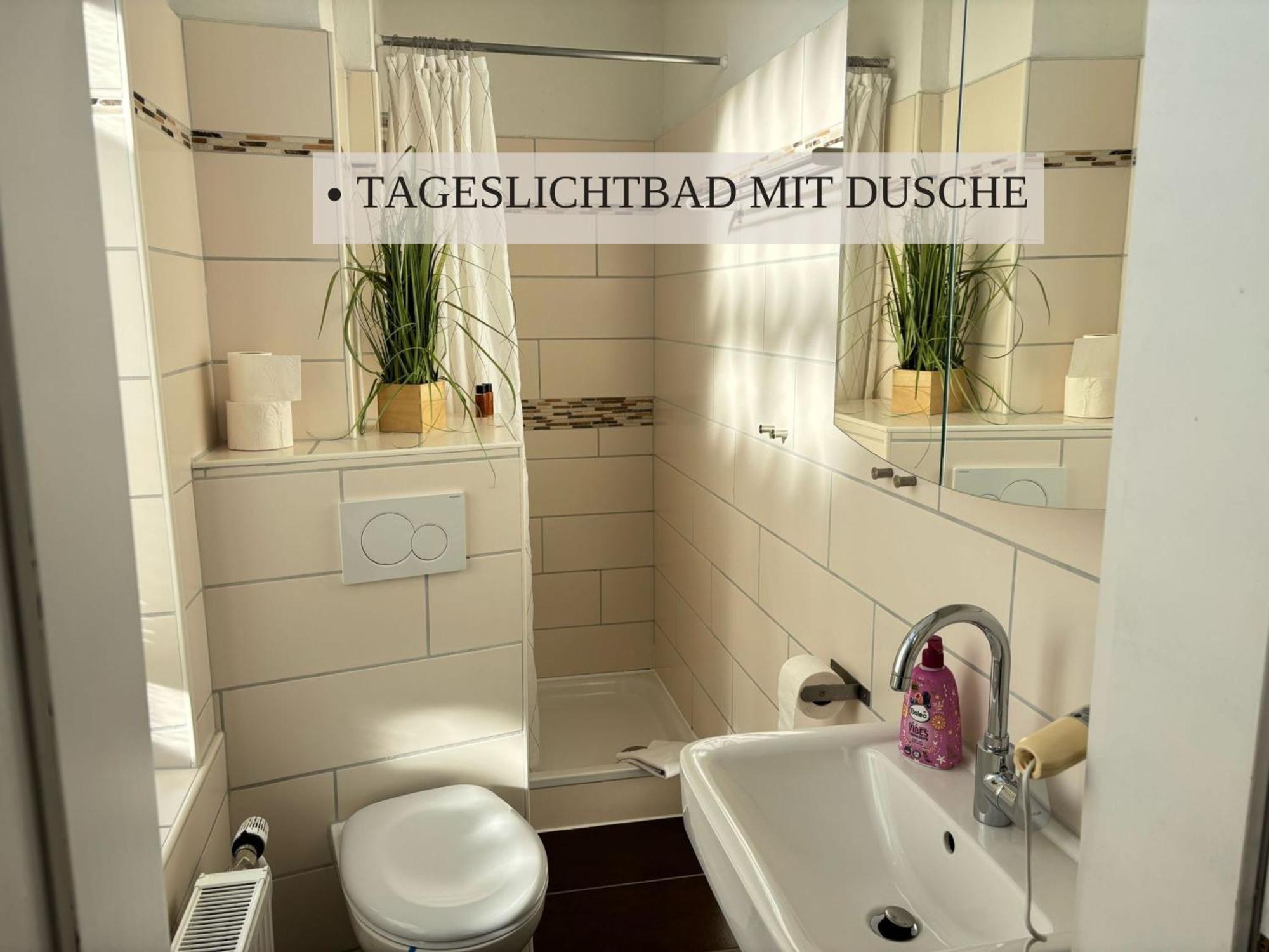 Haus Krabbe Apartments, Zentral Gelegen Im Idyllischen Nordseeort Zwischen Bremerhaven Und Cuxhaven, Hunde Kostenfrei Willkommen, Hauseigene Kostenfreie Parkplaetze فريمين المظهر الخارجي الصورة
