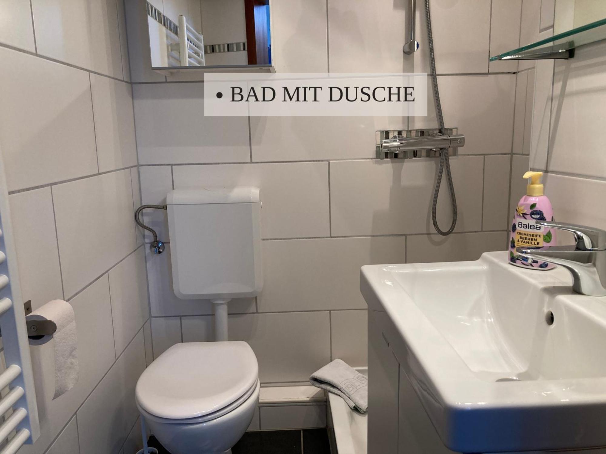 Haus Krabbe Apartments, Zentral Gelegen Im Idyllischen Nordseeort Zwischen Bremerhaven Und Cuxhaven, Hunde Kostenfrei Willkommen, Hauseigene Kostenfreie Parkplaetze فريمين المظهر الخارجي الصورة