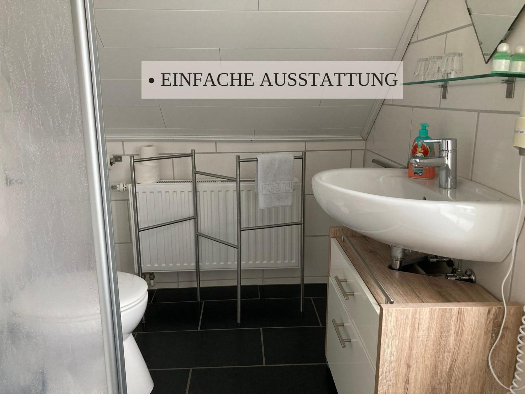 Haus Krabbe Apartments, Zentral Gelegen Im Idyllischen Nordseeort Zwischen Bremerhaven Und Cuxhaven, Hunde Kostenfrei Willkommen, Hauseigene Kostenfreie Parkplaetze فريمين المظهر الخارجي الصورة